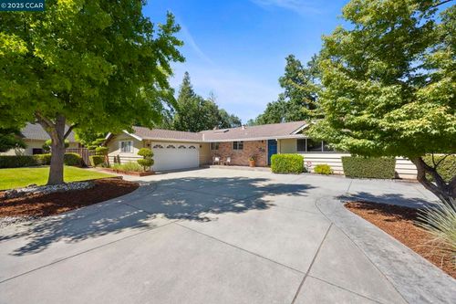 38 Oakdene Ct, Walnut Creek, CA, 94596-5428 | Card Image
