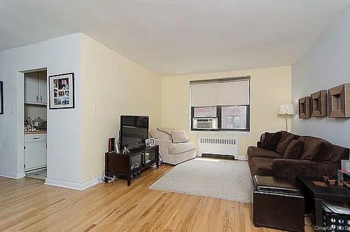 apt-207-32 88th St, East Elmhurst, NY, 11369-2106 | Card Image