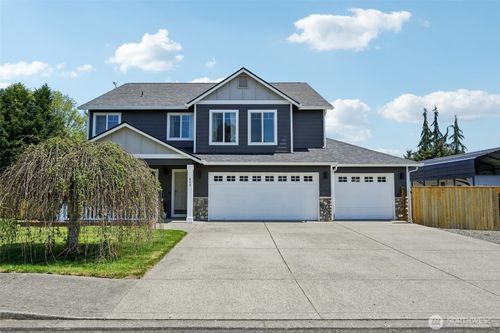 411 S Maple Ave, Yacolt, WA, 98675-5657 | Card Image