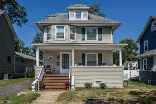 314 Mountainview Ter, Dunellen, NJ, 08812-1134 | Card Image