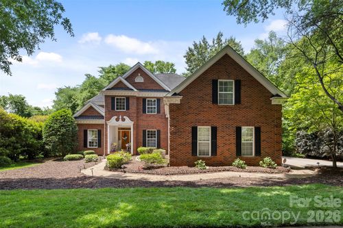 16017 Chiltern Ln, Huntersville, NC, 28078-2212 | Card Image