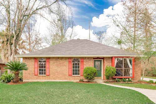9337 Corsica Ave, Baton Rouge, LA, 70810-1132 | Card Image
