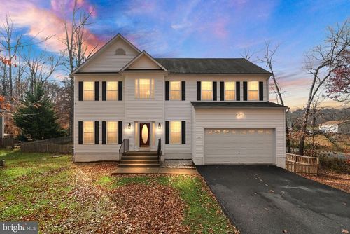 100 Brookewood Dr, FREDERICKSBURG, VA, 22405-6115 | Card Image