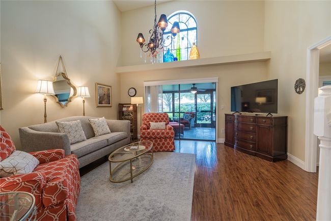 Great room-cathedral ceilings | Image 14