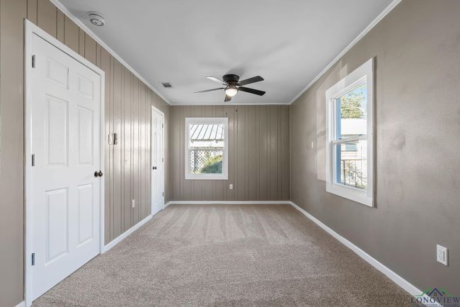 2210 E Harold St, House other with 4 bedrooms, 2 bathrooms and null parking in Gladewater TX | Image 19