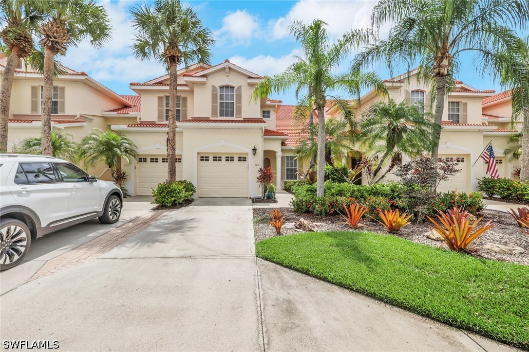 Residential in Naples