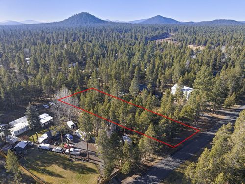 16833 Brenda Dr, Bend, OR, 97707-2308 | Card Image