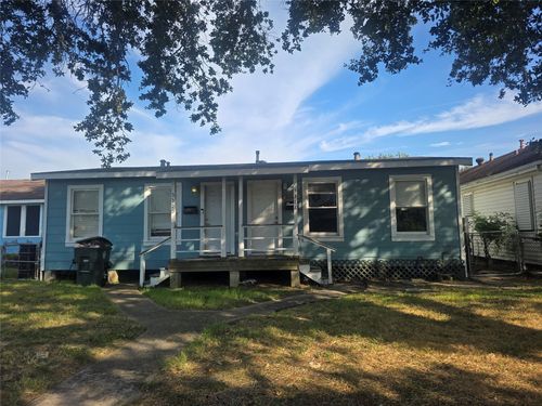 5318 Avenue P 1/2, Galveston, TX, 77551-5143 | Card Image