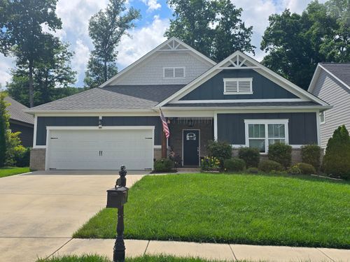 559 Deer Valley Dr, Hixson, TN, 37343-2649 | Card Image