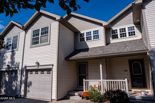 107 Augusta Dr, Hollidaysburg, PA, 16648-9304 | Card Image