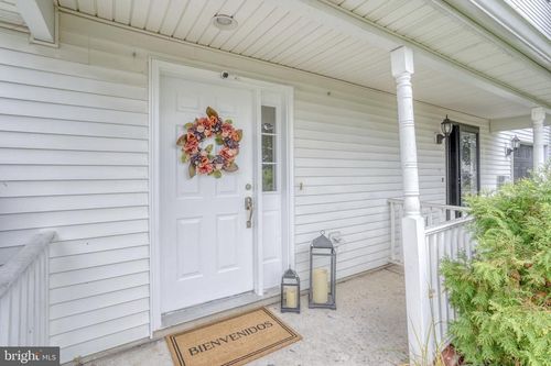 93 Downey Oak Cir, WYOMING, DE, 19934-5213 | Card Image