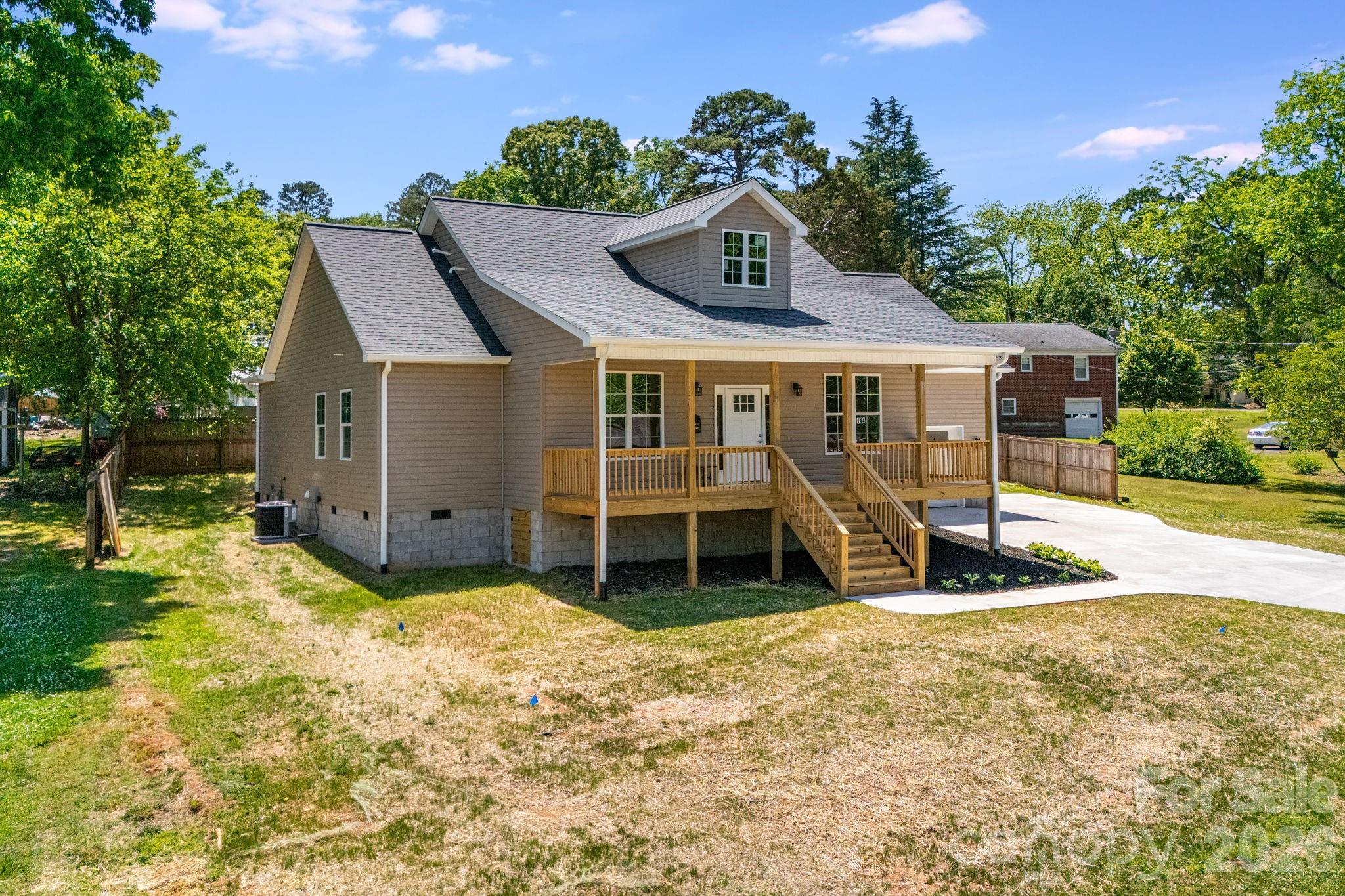 Residential in Forest City 4