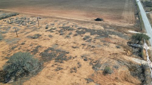 1591 County Road 422, Pleasanton, TX, 78064 | Card Image