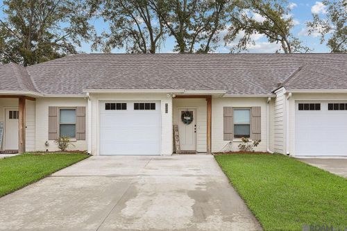 1229 Olde Oaks Dr, Zachary, LA, 70791 | Card Image