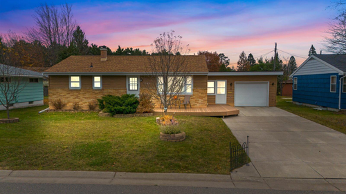 707 Arrowhead St, Aurora, MN, 55705-1201 | Card Image