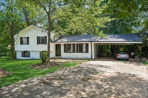 2731 Lynn Ct, Ellenwood, GA, 30294-4009 | Card Image