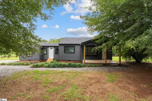 209 Blue Ridge Cir, Belton, SC, 29627-8451 | Card Image