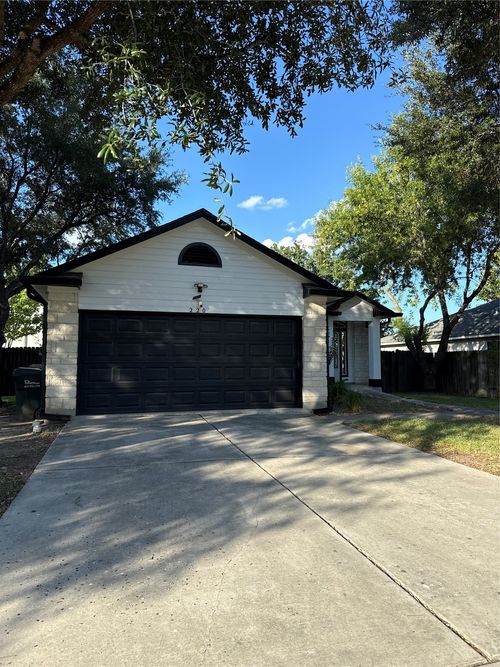 220 Bailey Loop, Kyle, TX, 78640-4639 | Card Image