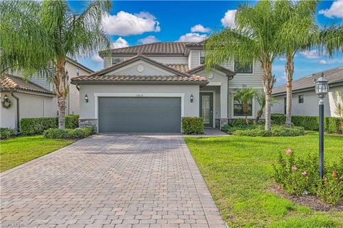 19828 Beechcrest Pl, Estero, FL, 33928-6537 | Card Image