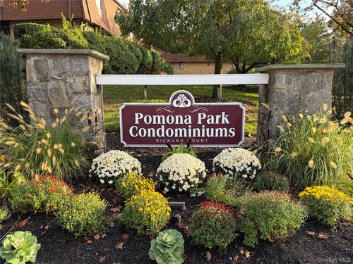 253 Richard Ct, Pomona, NY, 10970-2305 | Card Image
