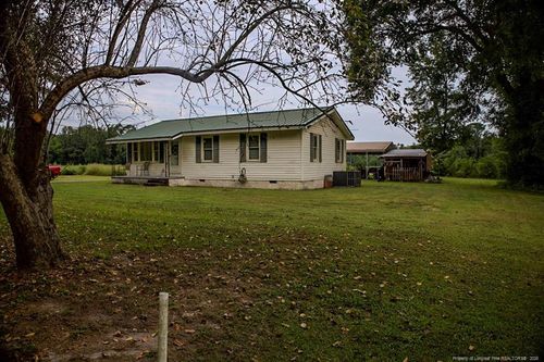 799 Cain Rd, Saint Pauls, NC, 28384-6886 | Card Image