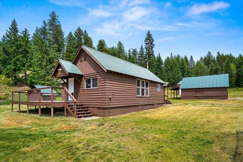 1541 Thompson Rd, Elk, WA, 99009-8503 | Card Image