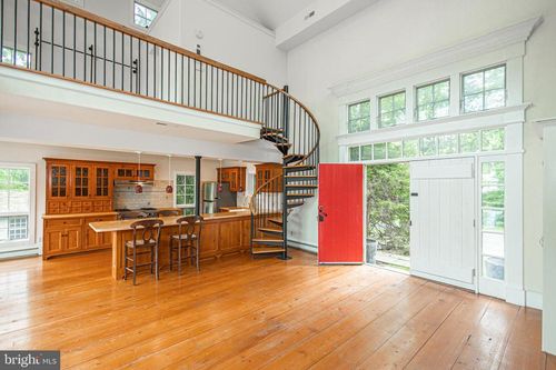 a-6054 Honey Hollow Rd, DOYLESTOWN, PA, 18902-9472 | Card Image