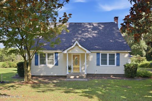 846 Nobles Mill Rd, Deep Run, NC, 28525-9697 | Card Image