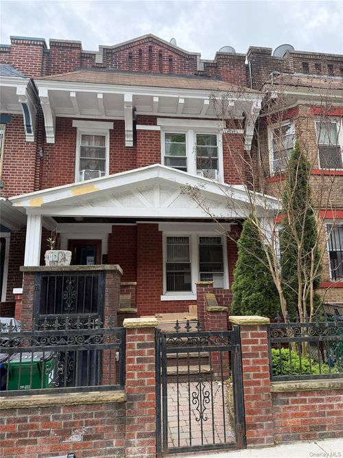 110 Sunnyside Ave, Brooklyn, NY, 11207-2011 | Card Image