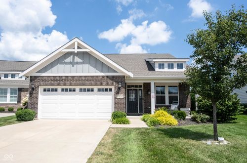 19252 Chestnut Grove Ln, Noblesville, IN, 46062-8009 | Card Image