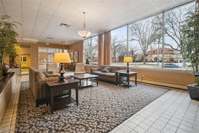 Community lobby with visible vents | Image 9
