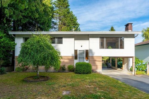 10974 144a St, Surrey, BC, V3R3R2 | Card Image