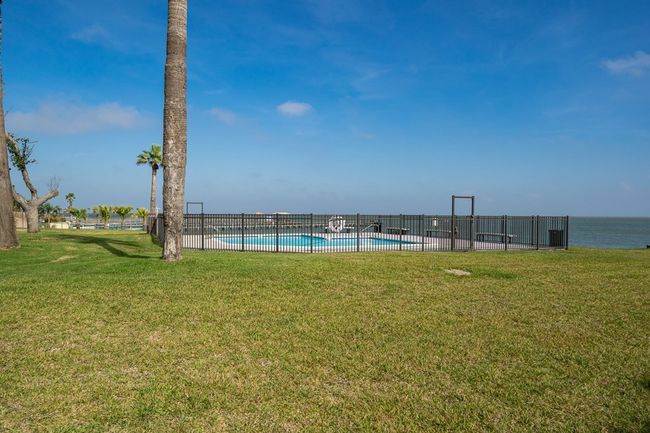APT-507 - 620 S Fulton Beach Rd, Condo with 2 bedrooms, 2 bathrooms and null parking in Rockport TX | Image 24