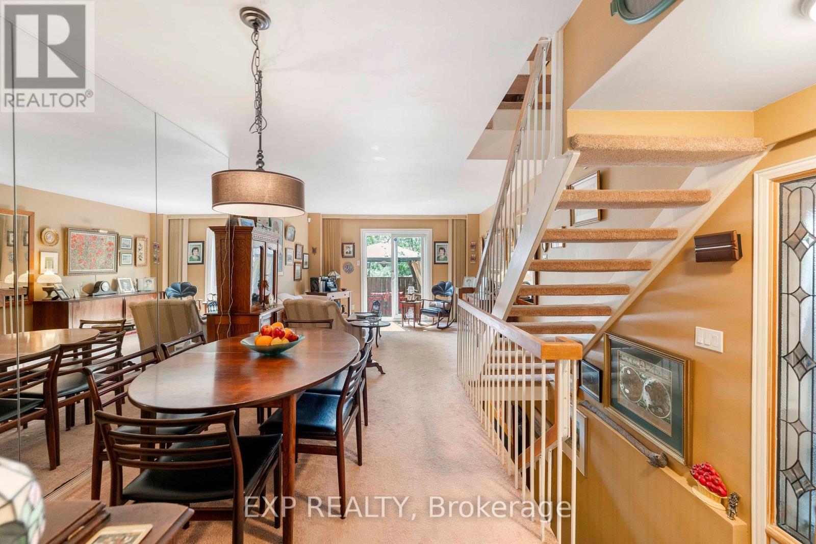 Residential in Toronto (Greenwood-Coxwell) 5