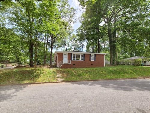 3225 Forrest Hills Dr, Hapeville, GA, 30354-1257 | Card Image