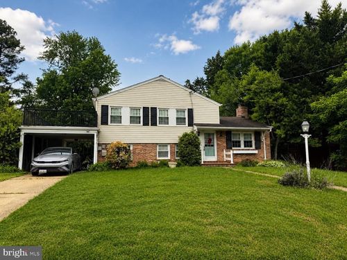 8512 Doyle Dr, ALEXANDRIA, VA, 22308-2028 | Card Image
