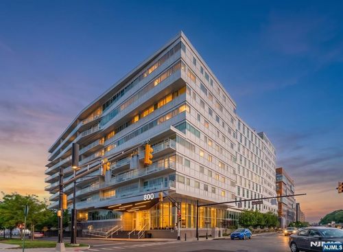 800 Ave At Port Imperial Blvd, Weehawken, NJ, 07086-6983 | Card Image