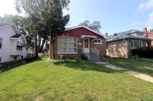 39 Warren St, Calumet City, IL, 60409-4814 | Card Image