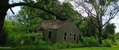 162 Ford Ave, Jackson, MS, 39209-3843 | Card Image