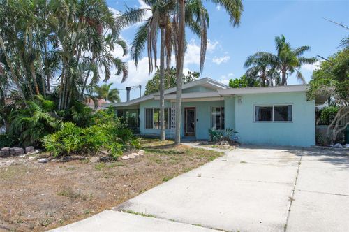 300 Westwinds Dr, Palm Harbor, FL, 34683-1040 | Card Image