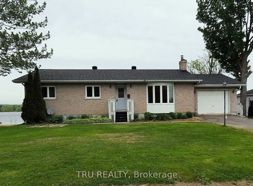 3717 Prudhomme Road, Alfred and Plantagenet, ON, K0A3K0 | Card Image