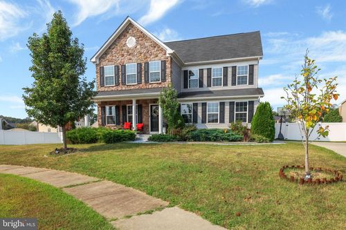 107 Gleaning Ct, LA PLATA, MD, 20646-3218 | Card Image