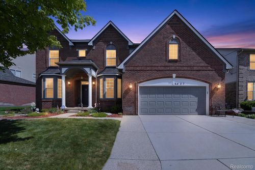 6827 Blackwell, Shelby Township, MI, 48317-6322 | Card Image