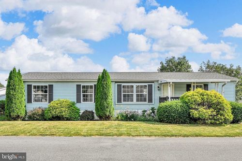 106 Silver Wind Ct S, LANCASTER, PA, 17603-2181 | Card Image