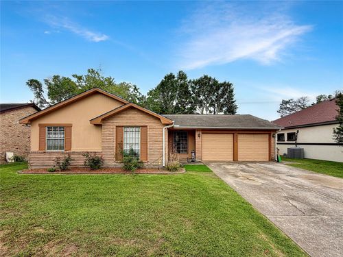 5223 Heathercrest St, Houston, TX, 77045-5227 | Card Image