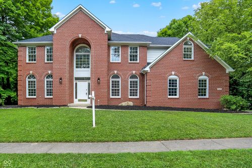 7131 Nile Ridge Ct, Indianapolis, IN, 46236-8194 | Card Image