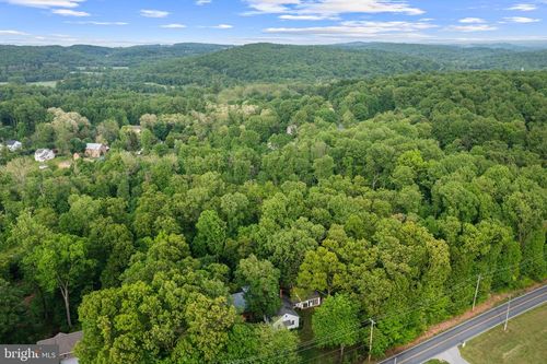 1410 Little Conestoga Rd, GLENMOORE, PA, 19343-1827 | Card Image
