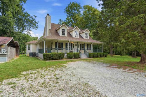 227 Baites Rd, Toney, AL, 35773-9517 | Card Image