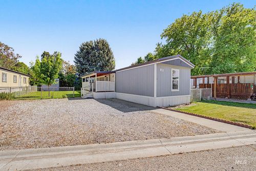 33-1220 N 4th St, Parma, ID, 83660-5569 | Card Image