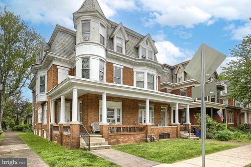 2243 N 2nd St, HARRISBURG, PA, 17110-1885 | Card Image